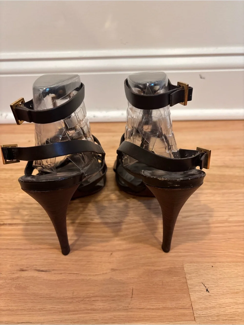 Tory Burch Francesca sandals in a black leather gladiator style size 8.5